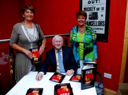 Mona Hand & Linda Connolly with Harry O'Reilly